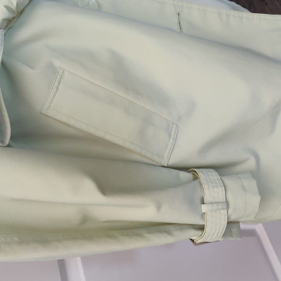 Spring jacket - Picture 3 of 7